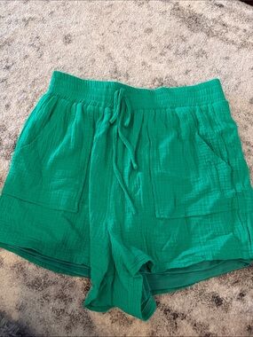 Women's Green Drawstring linen Shorts